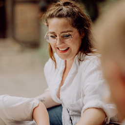 Laura Hartmann