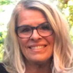 Sabine Urbat