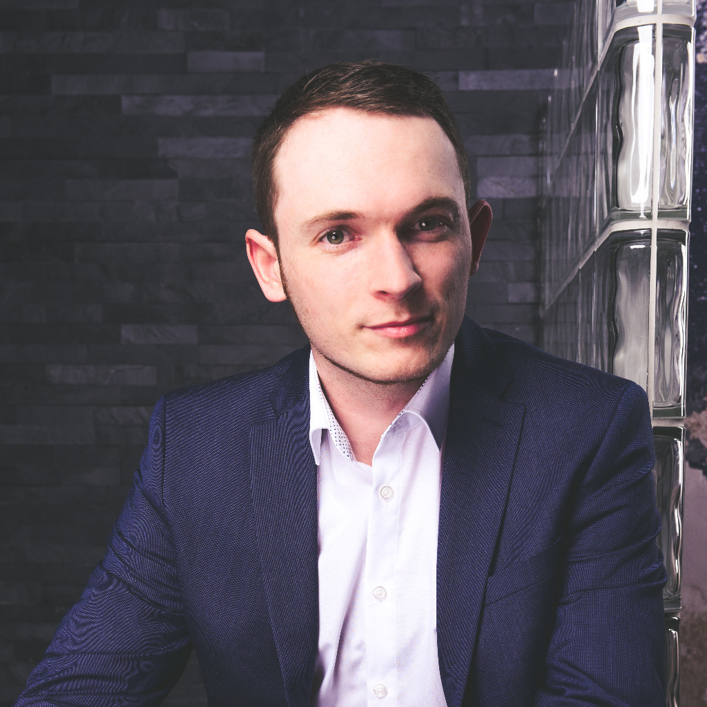 Felix Sommer Commercial Project Manager / World Project Controller