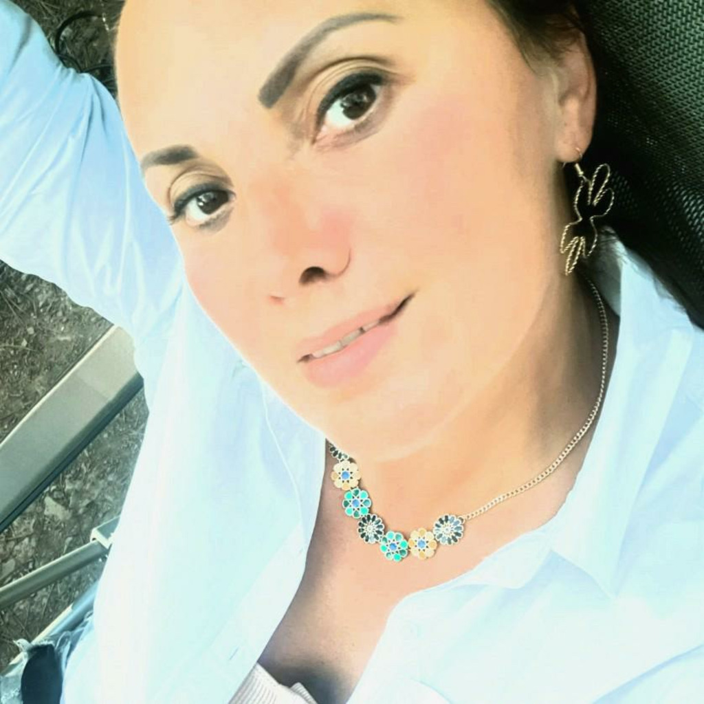 Social Media Profilbild Mirela Raffaelli Erfurt