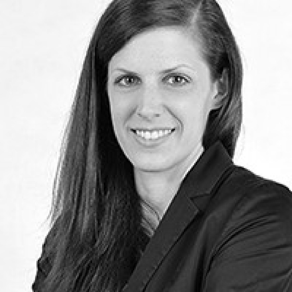 Laura HöferlinCzerwon Verkauf Creditreform Herford & Minden Dorff