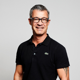 Oliver Noth