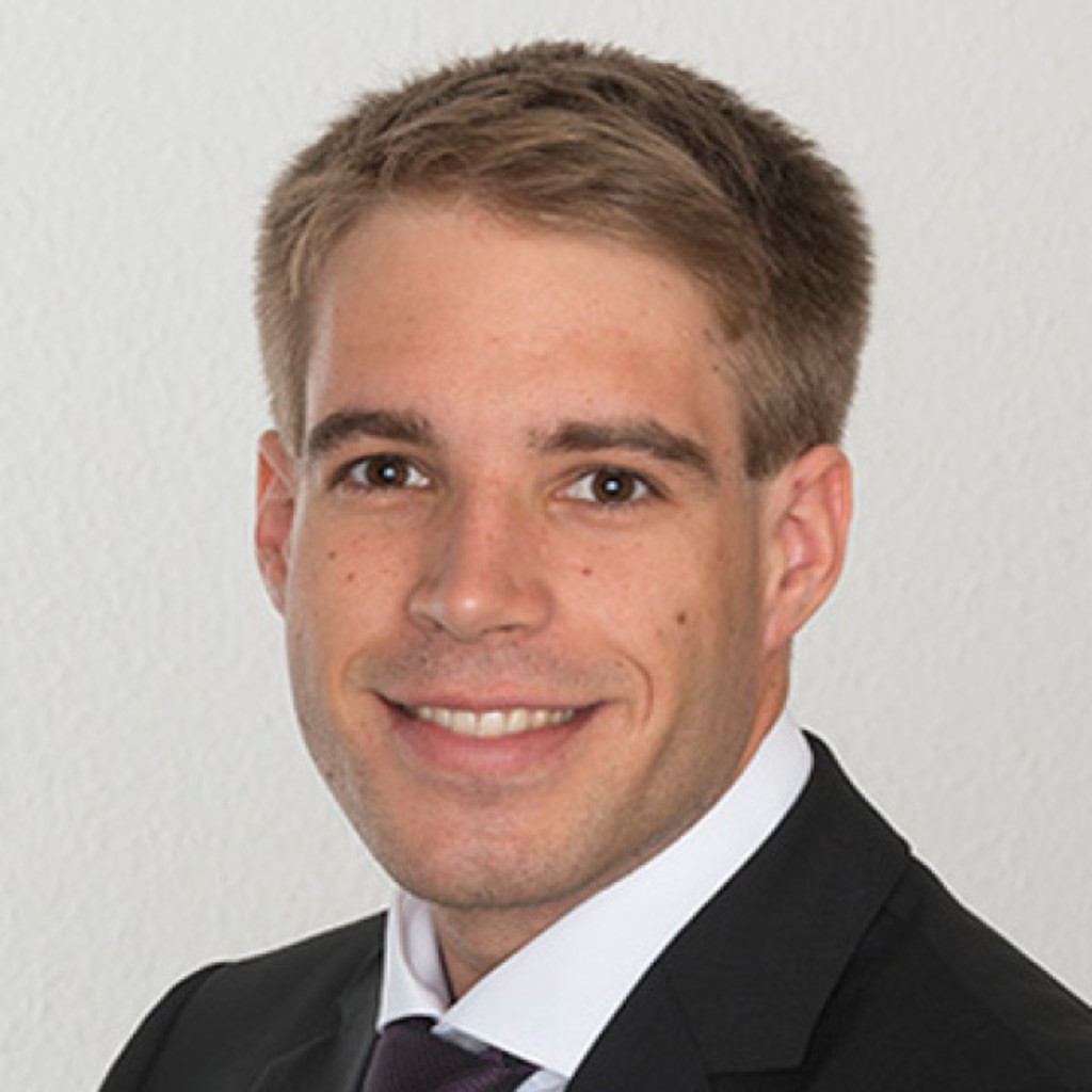 Philip Hake Wirtschaftsinformatik Universität des Saarlandes XING