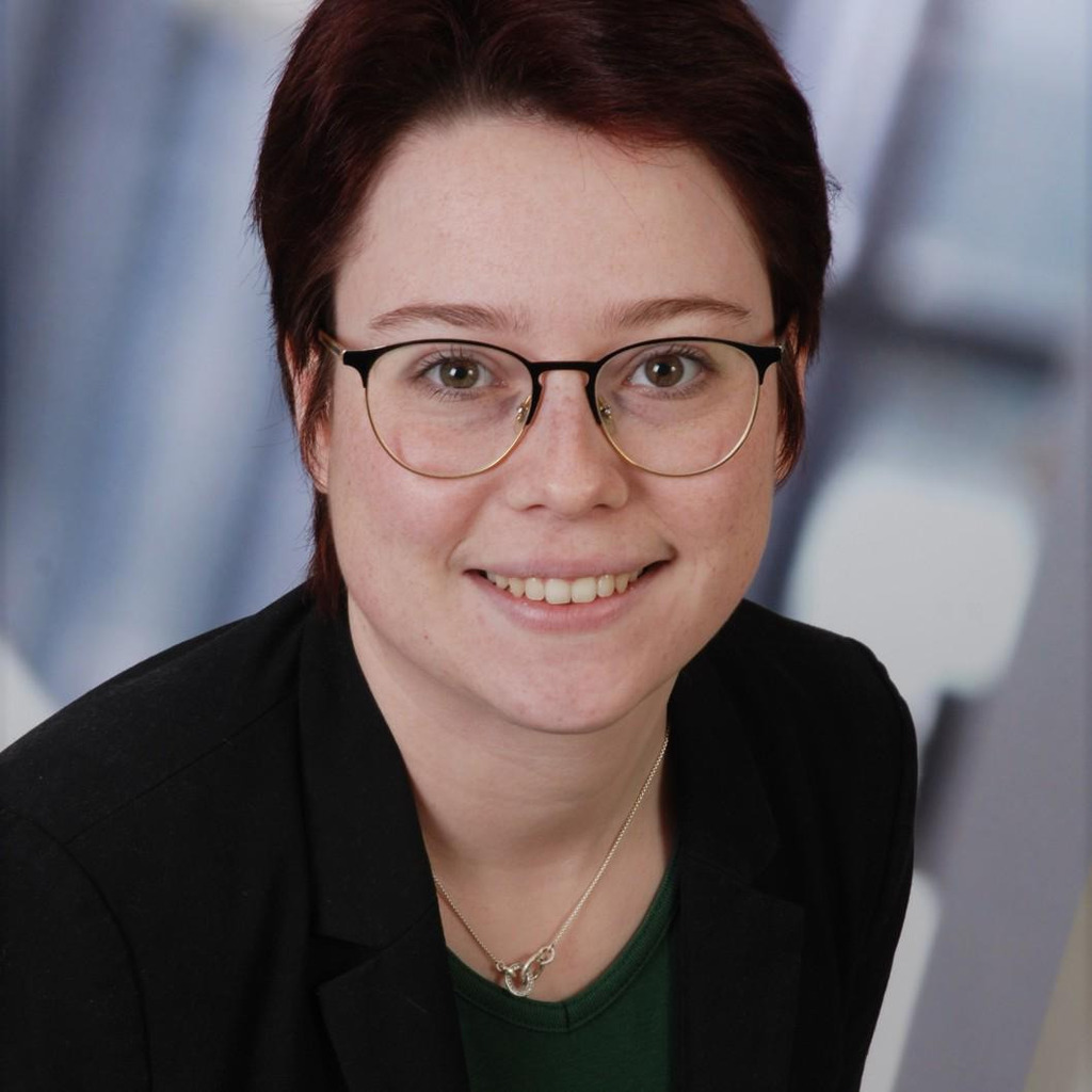 Ellen Krug Kauffrau im Projektmanagement DB Netz AG