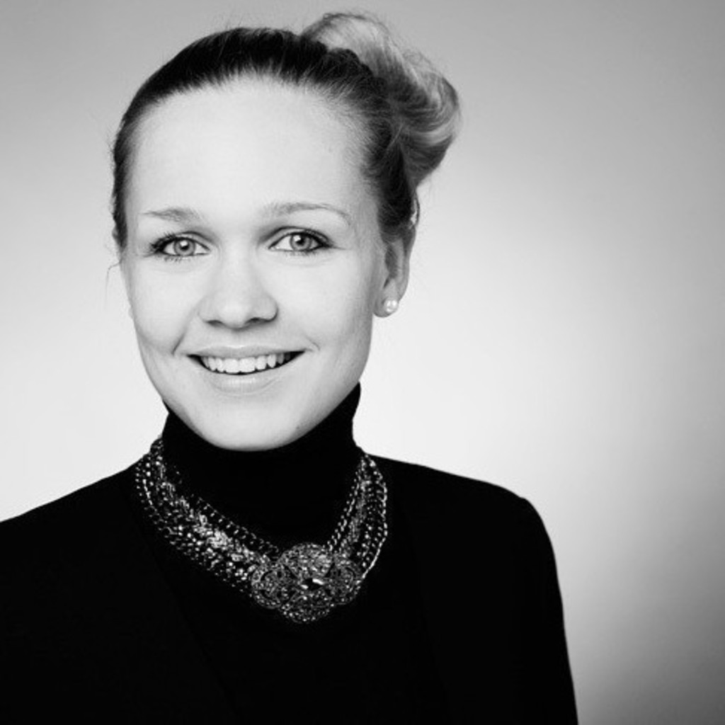 Lisa Rathke - Chief Operating Officer - Architare - Barbara benz ...