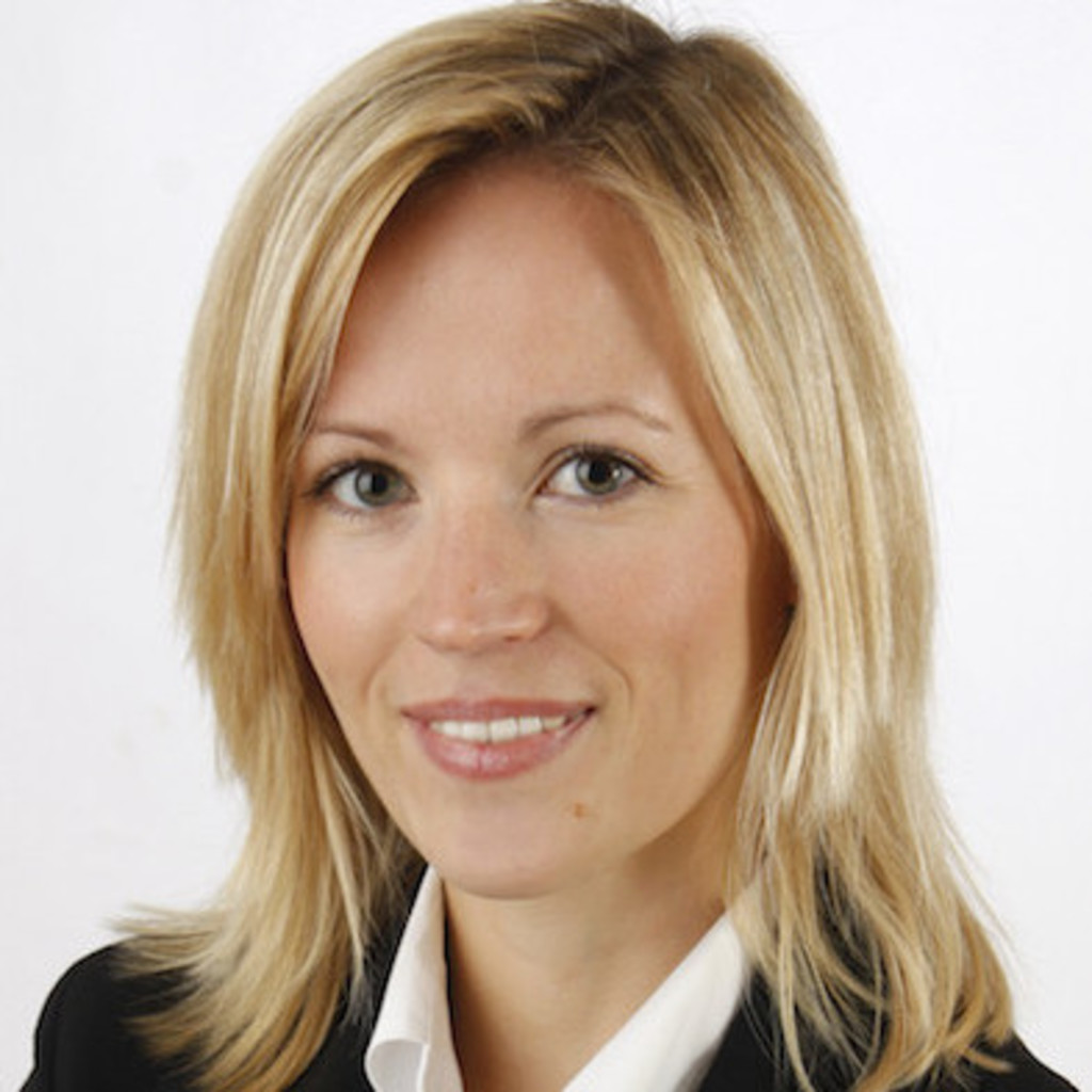 dr-anne-assmus-senior-consultant-artisan-healthcare-consulting