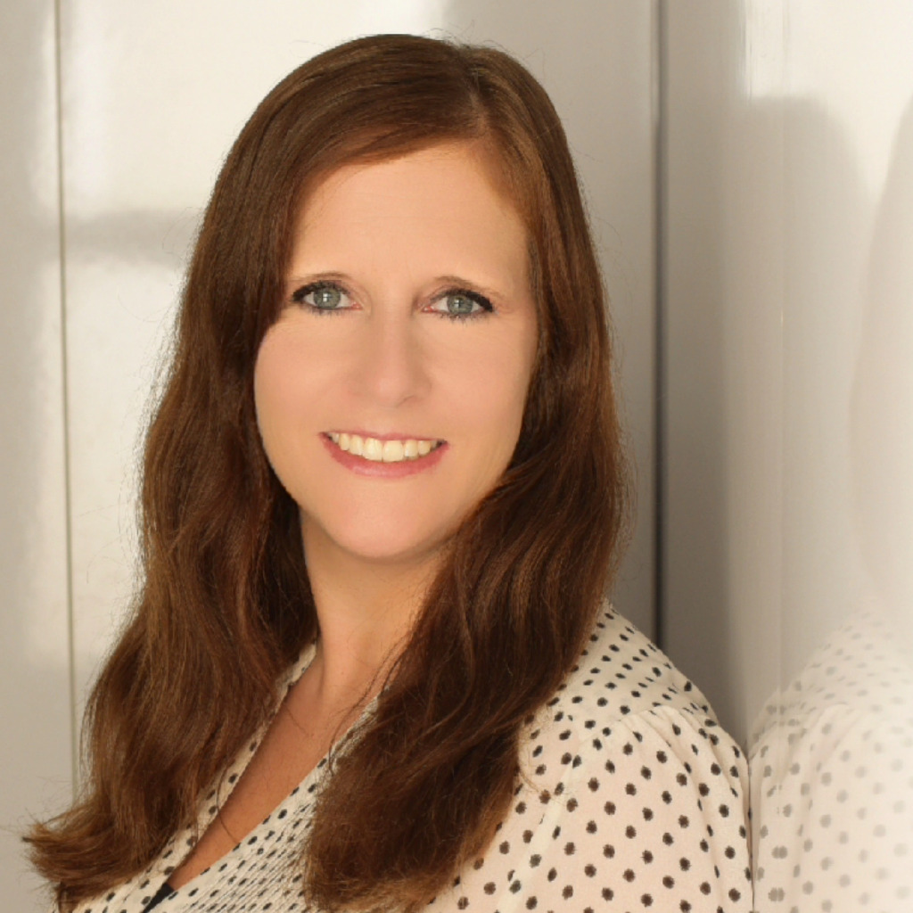 Elena Gutierrez Office Managerin & Persönliche Assistenz Roxin Rechtsanwälte Part mbB XING