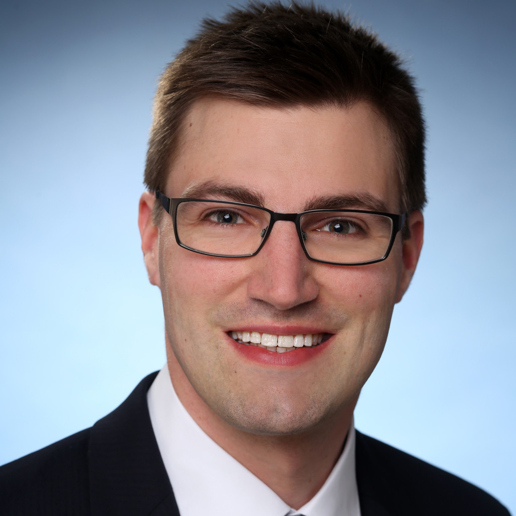 Dr. Johannes Bauer Liquidity Risk Controller BayernLB XING