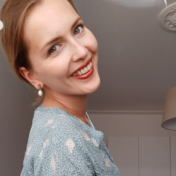Julia Sauer