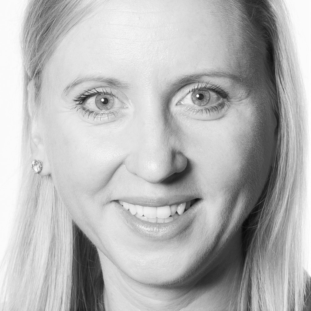 Monika Barba Sales Operations Program Manager Microsoft Deutschland 