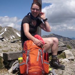 Dr. Angela Jenny Poppitz