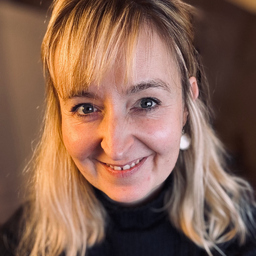 Claudia Jung