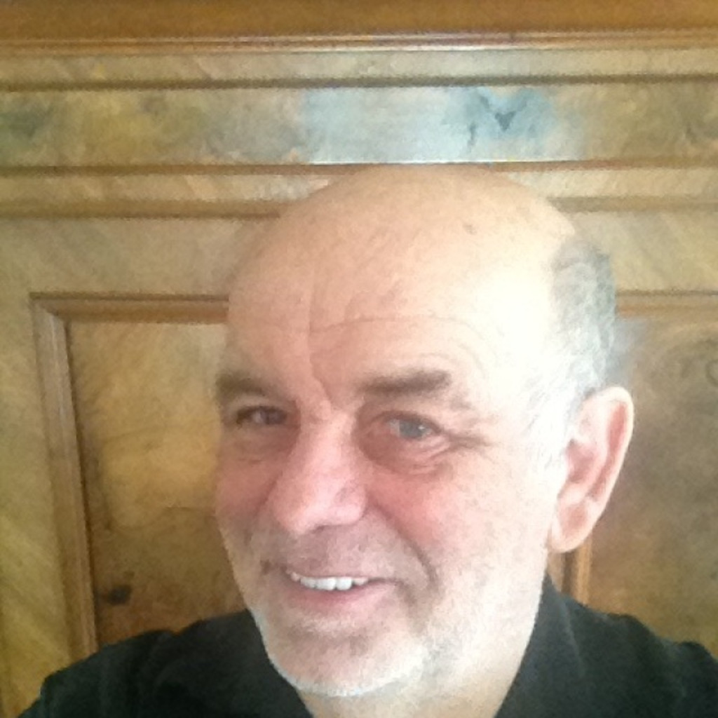 Erich Köhler Berater FMC planen und bauen AG XING