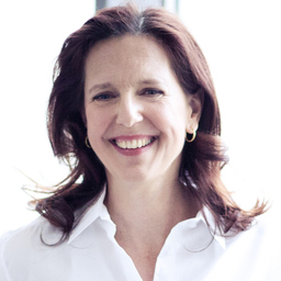 Christine Hinz