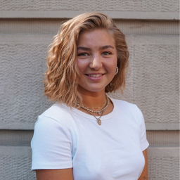 Tamia Erstling