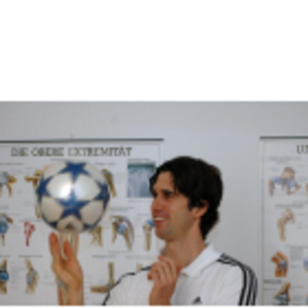 Roman Erdoesi Gründer + Leiter Physio am Ball XING