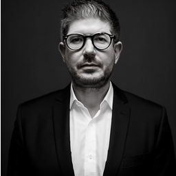 Dr. Christian Happ