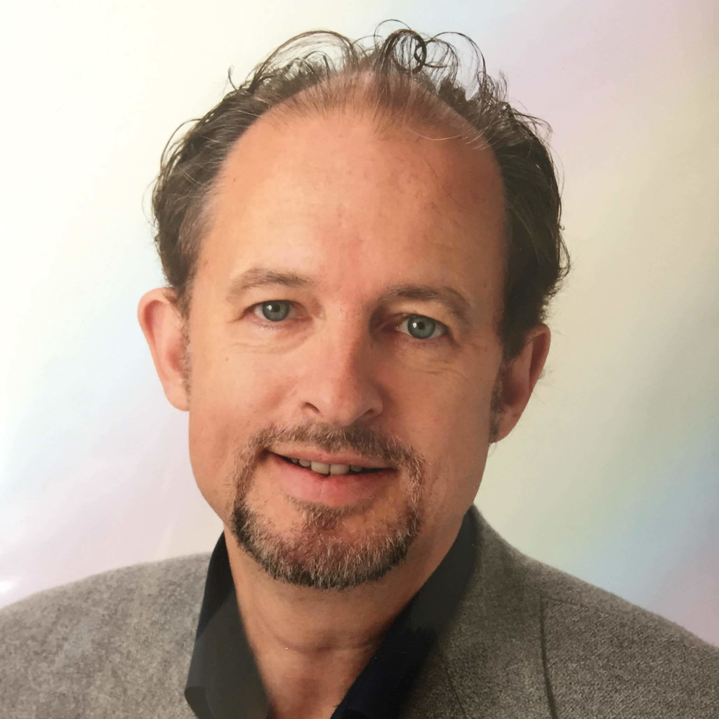 Robert Kühn Grundschulleiter (Primary School Headmaster) Escola