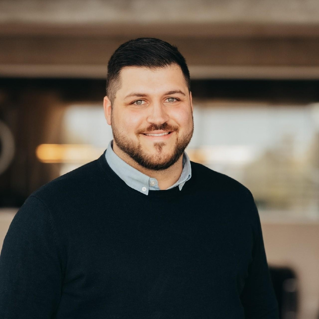 Daniel Schlüter Senior Operations Manager L.I.T. Automotive