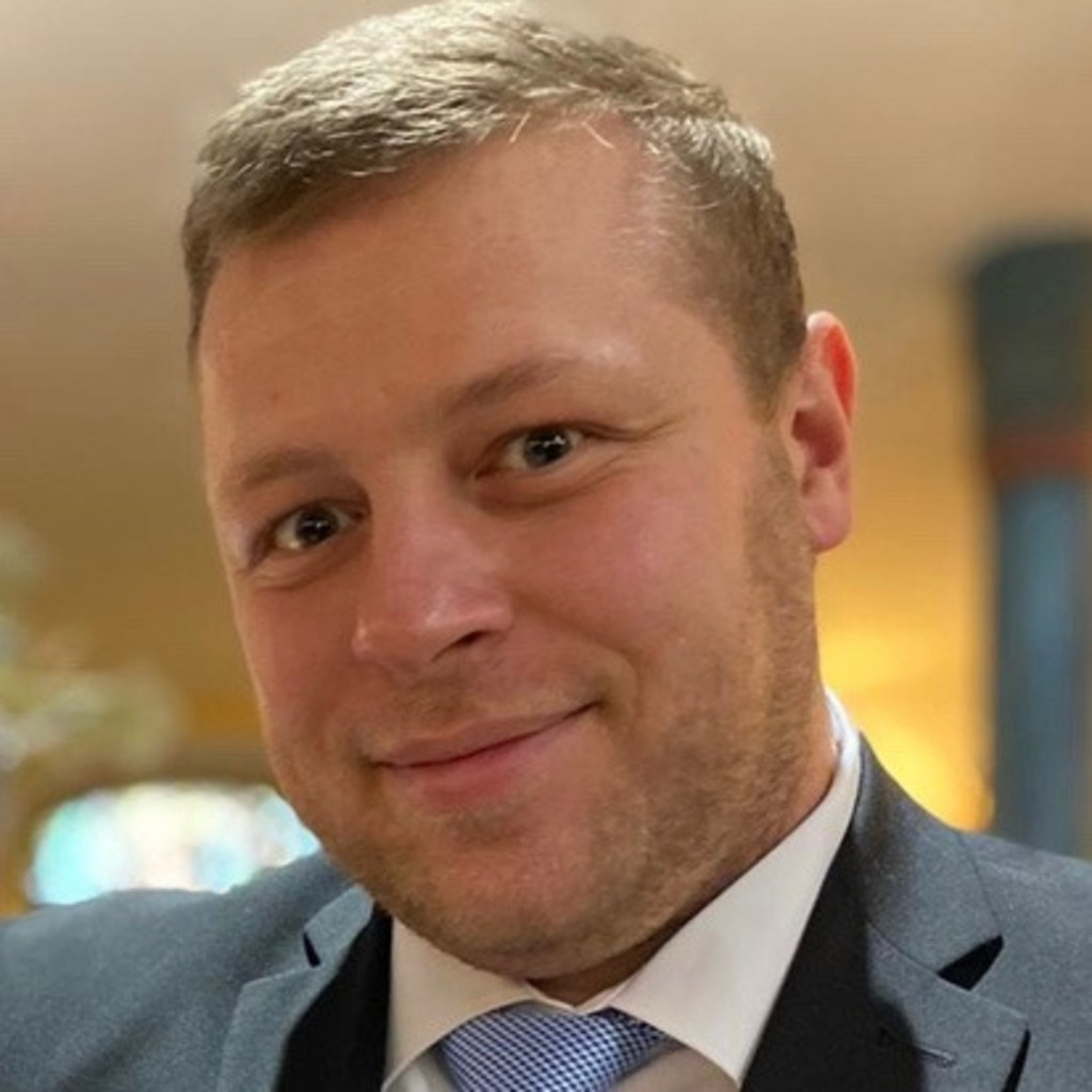 Maximilian Willand Abteilungsleiter Continental AG XING