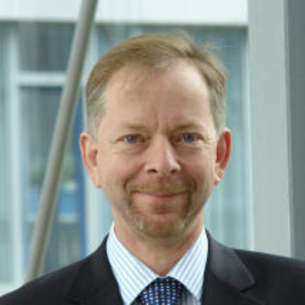 Dr. Torsten Bremer Chief Executive Officer (CEO) CRRC New Material Technologies GmbH (BOGE