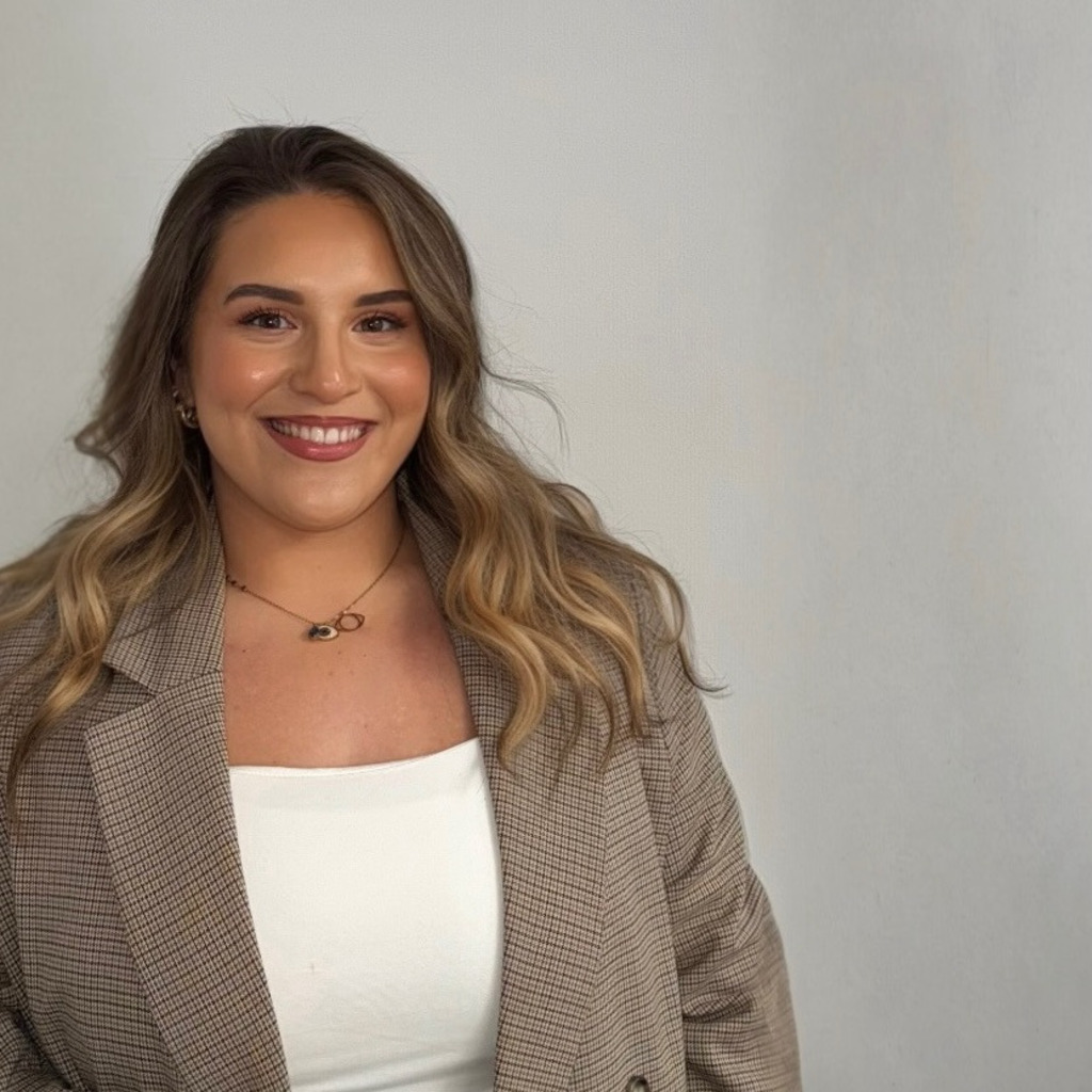 Dina Schmitt Gestaltungstechnische Assistentin Semper