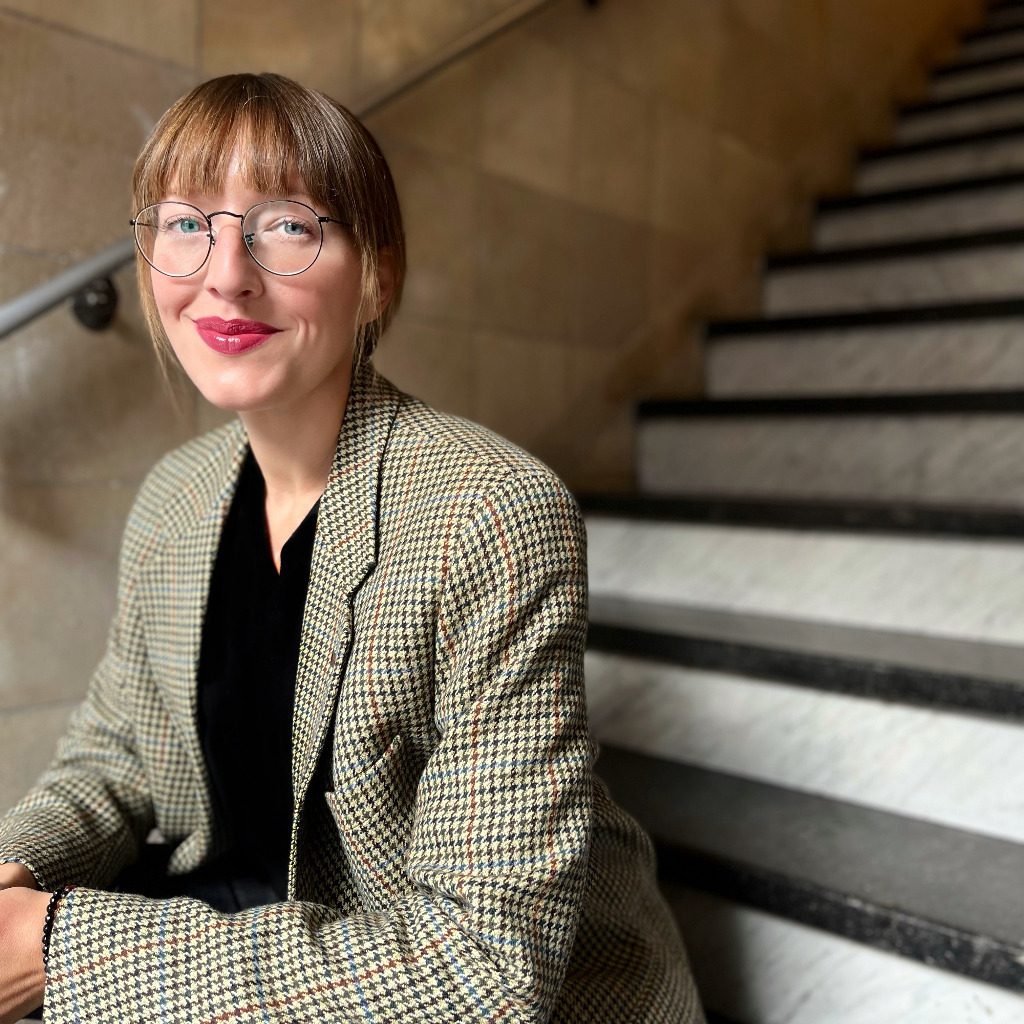 Julia Schenk Senior Social Media & Influencer Manager Telefónica