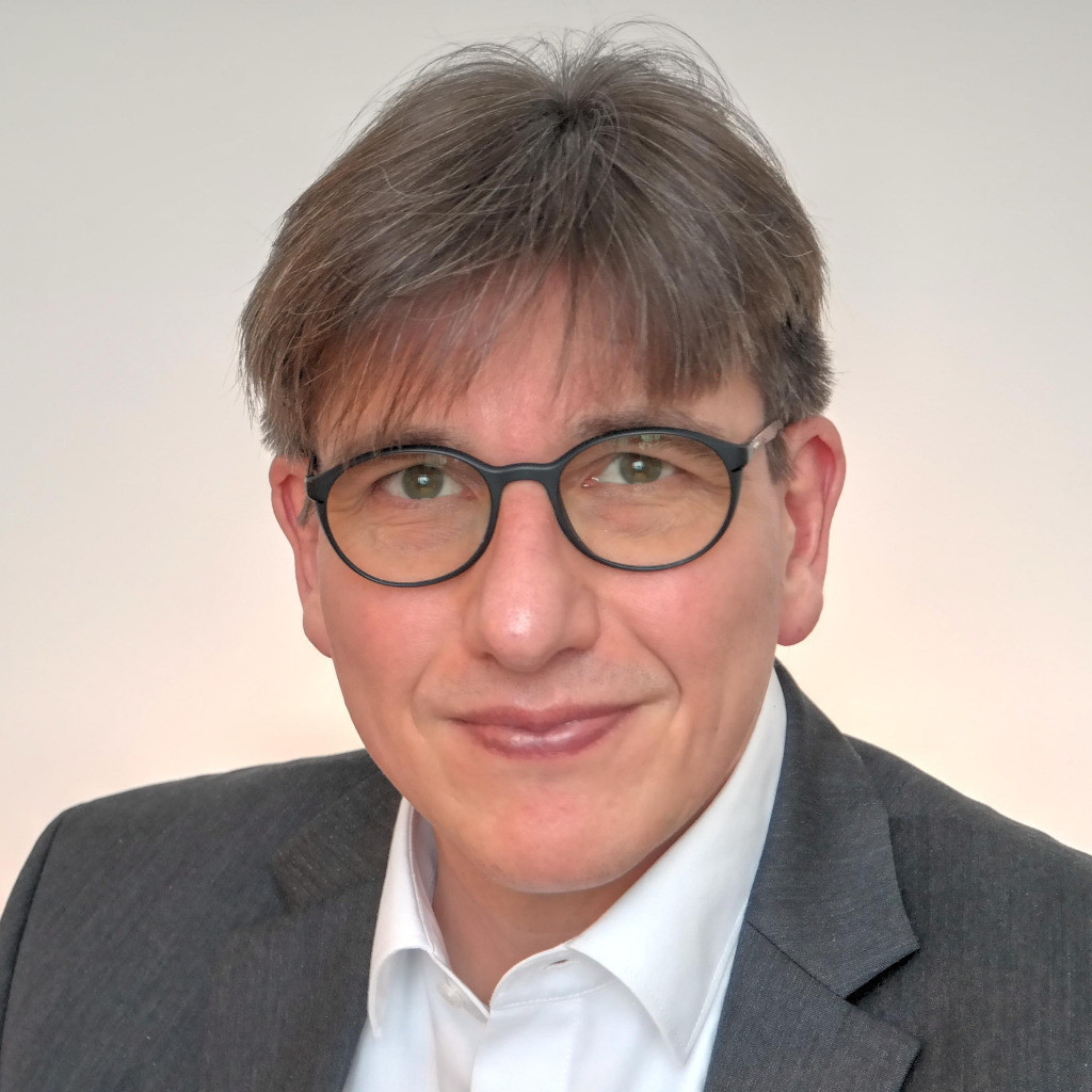 Hans Röttger R&D Management Consultant Freelancer / Management