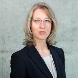 Dr. Andrea Müller
