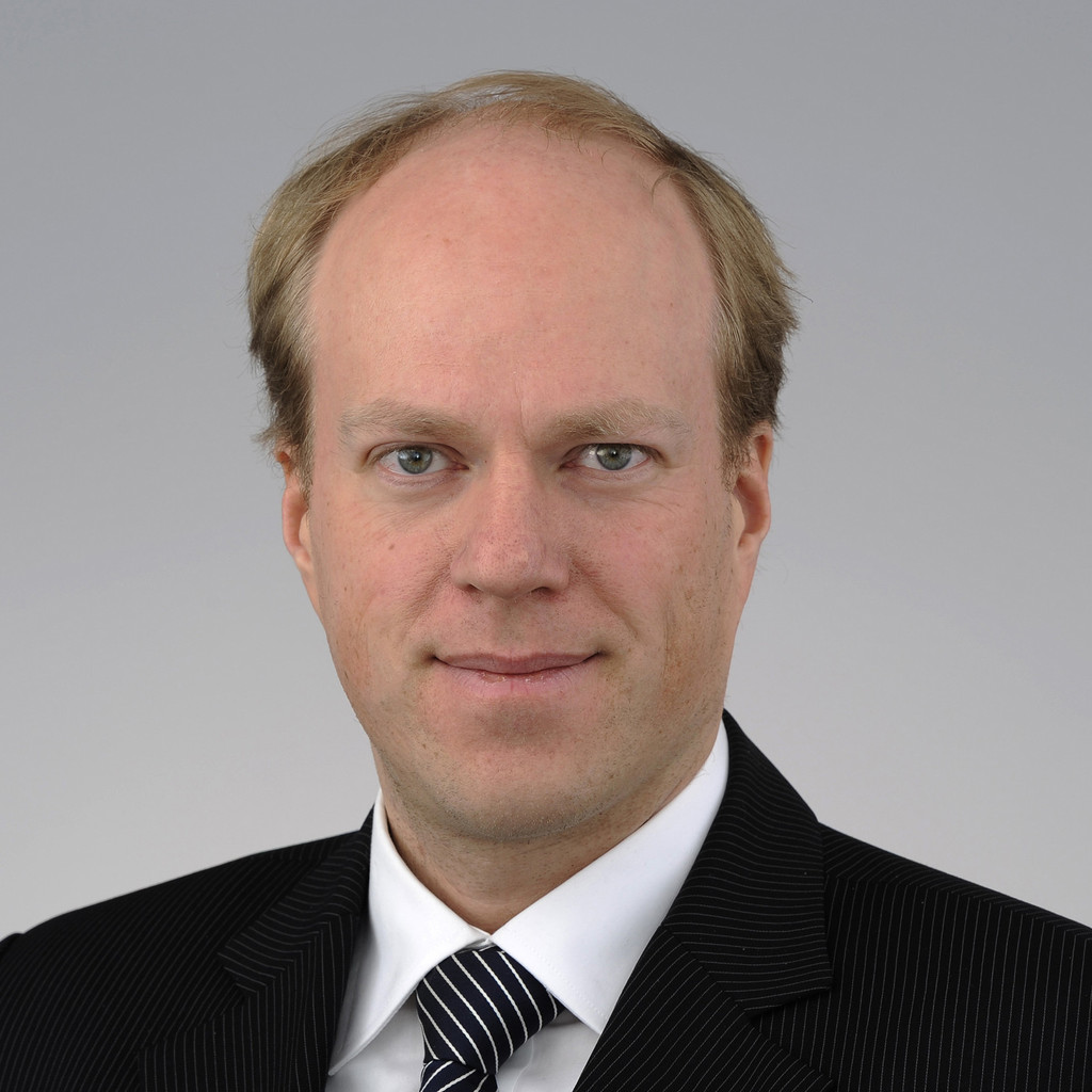 heinz-tschabold-portfolio-manager-credit-suisse-asset-management-xing