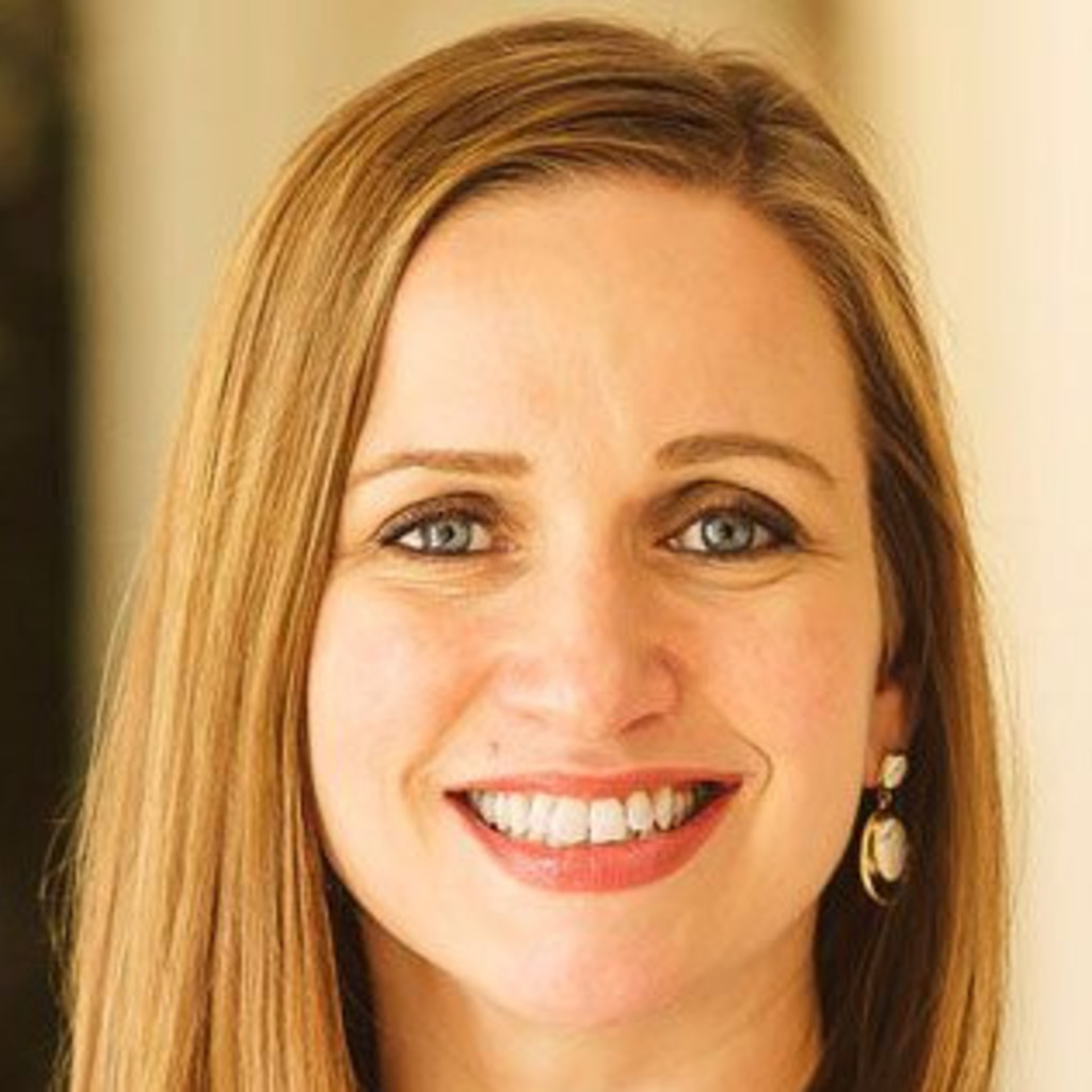 Laura James Senior Account Executive FTEC Foreign Trade Expert