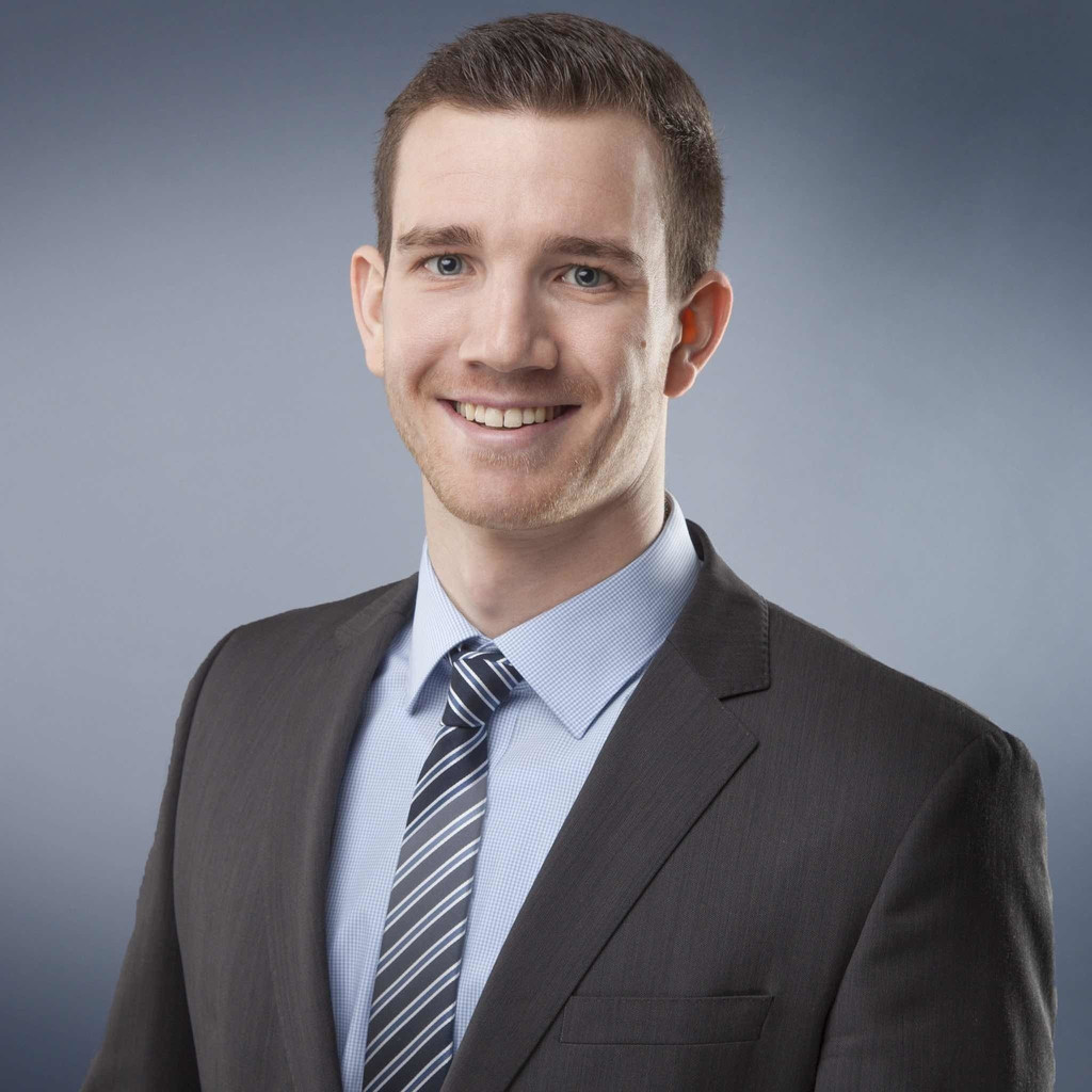 Yannick Faust Executive Clinical Consultant Johnson & Johnson