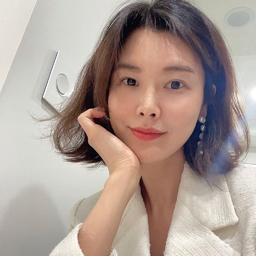 Lily LI