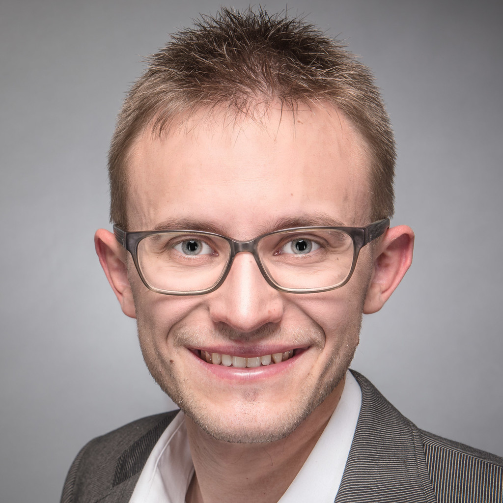 Thomas Sigl Product Engineer RAUMEDIC AG XING