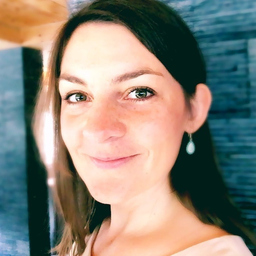 Bettina Kramps