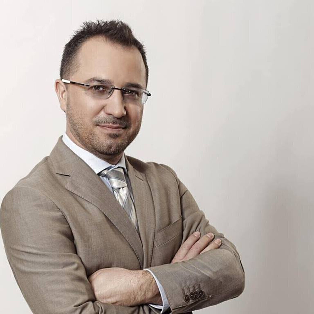 Dr. Patrik Paulis plastischer Chirurg PATRIK PAULIS PLASTICKÁ