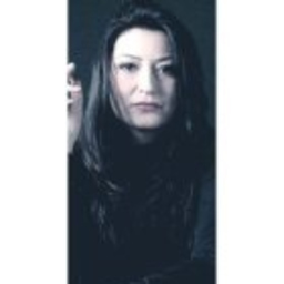 Esra Üstün