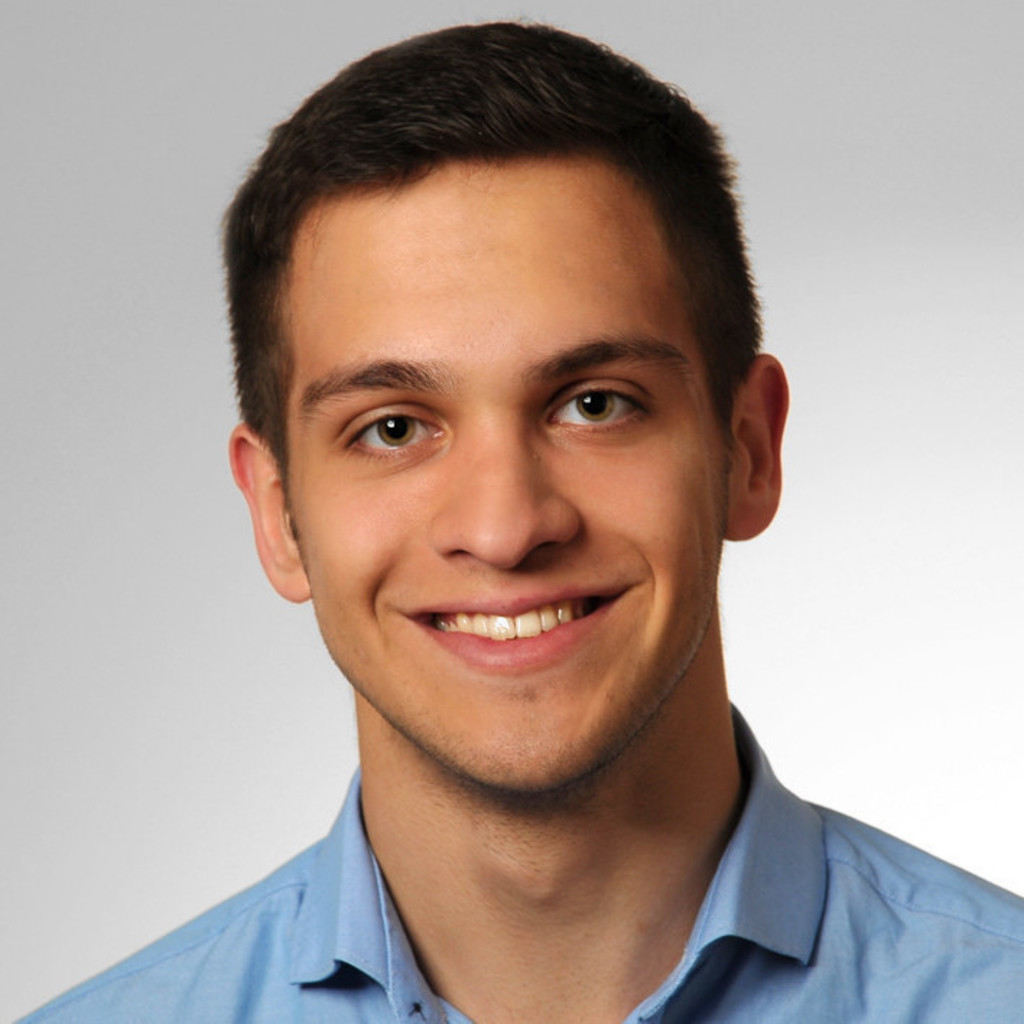 Raphael Pfaller Entwickler efs TechHub GmbH XING