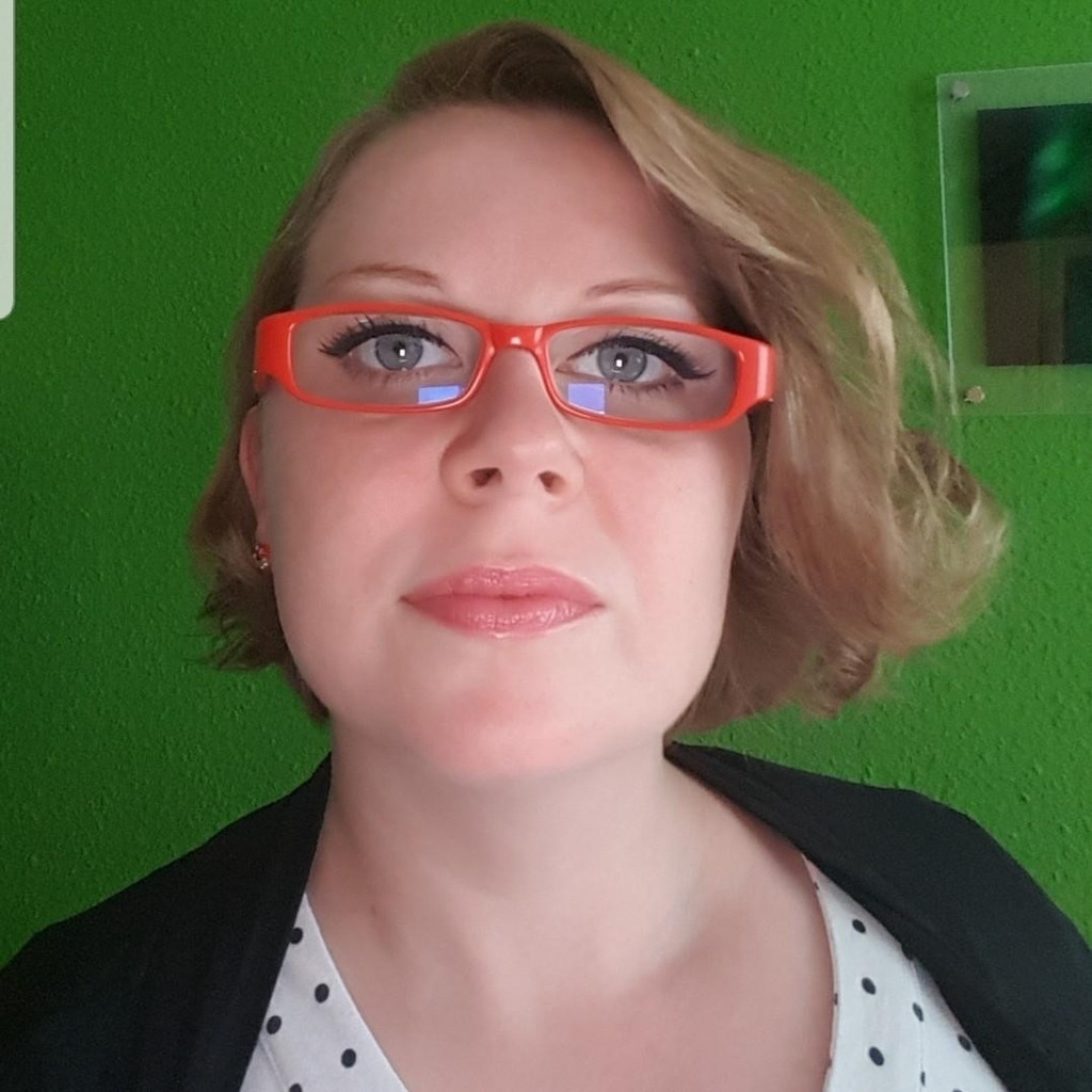 Heike Lang Reception & Conference Manager Freshfields Bruckhaus