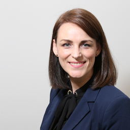 Dr. Irina Lange