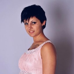 Laura Vanessa Forster