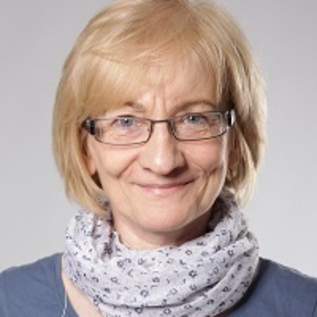 Viola Mrusek - Übersetzer und Dolmetscher für Tschechisch - https ...