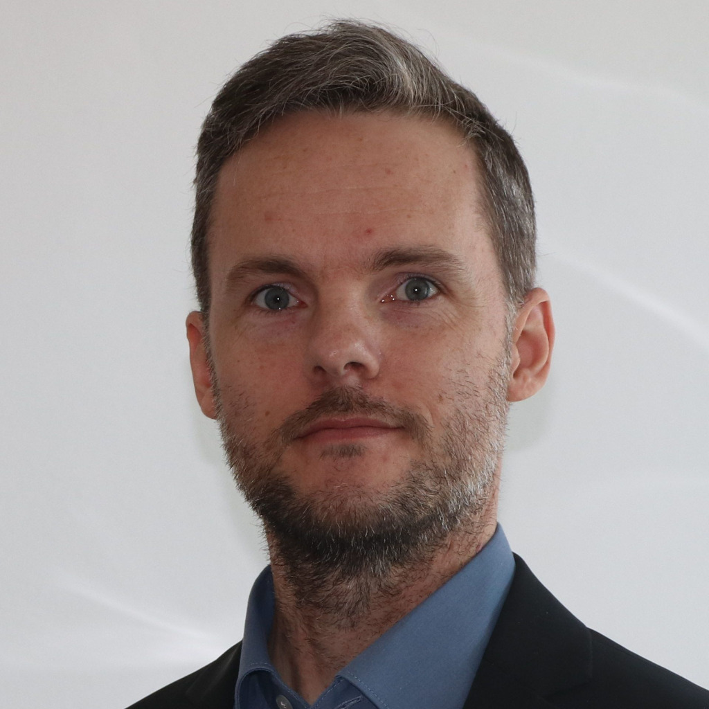 Bernhard Schuiki Product Manager COPADATA XING