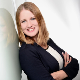 Dr. Sabrina Daumann