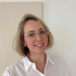 Laura Baumbach
