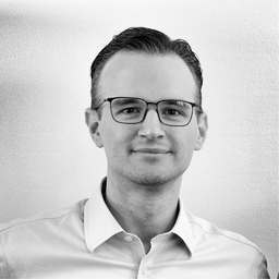 Dr. Sascha Roth