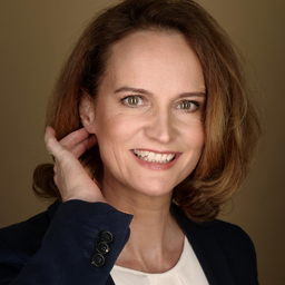 Mag. Michaela Hack