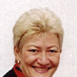 Dr. Ilona Sólyi