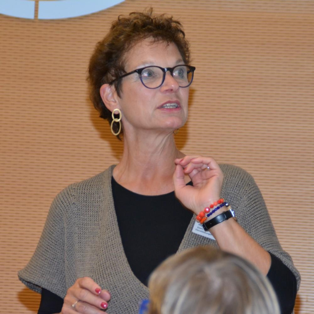 Dr. Dagmar Schwickerath aktiver Ruhestand SIEMENS XING