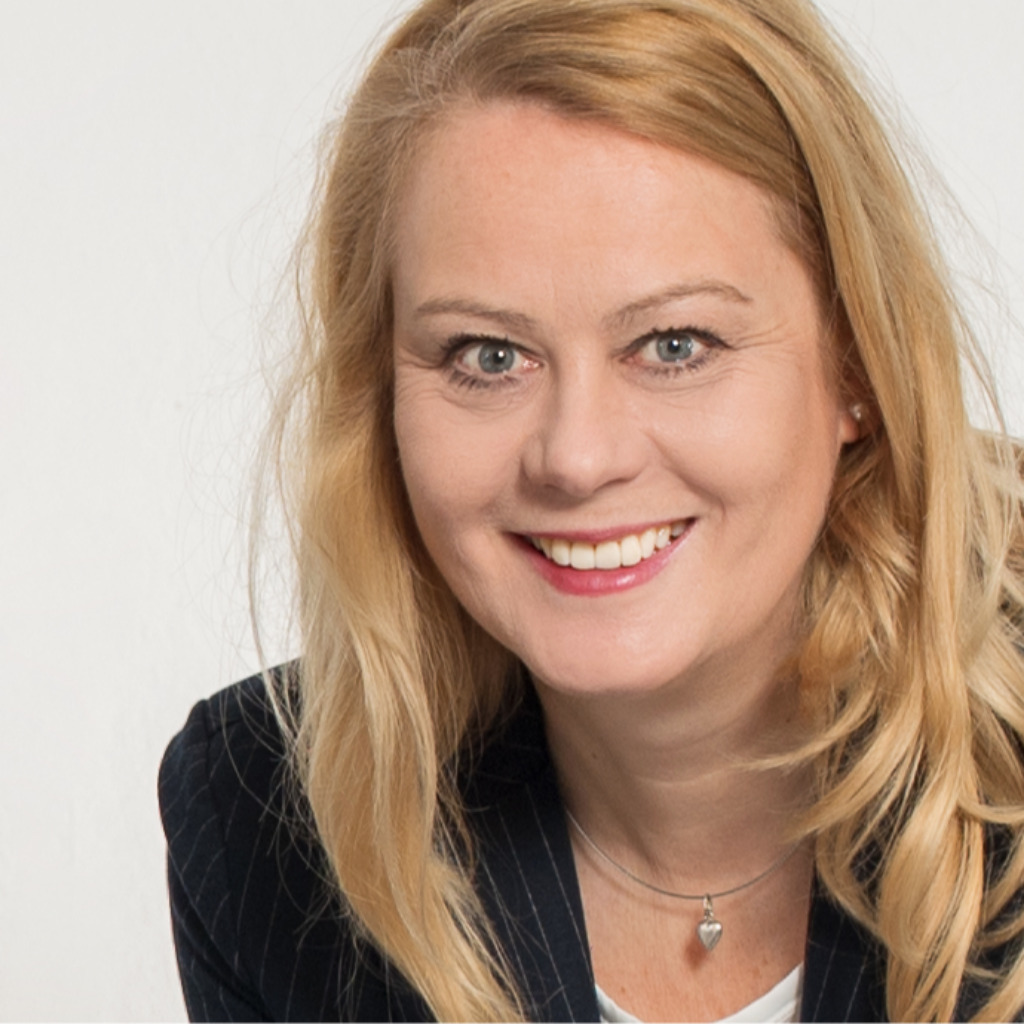 Anne Kölb Unternehmenskommunikation und Marketing Koelb